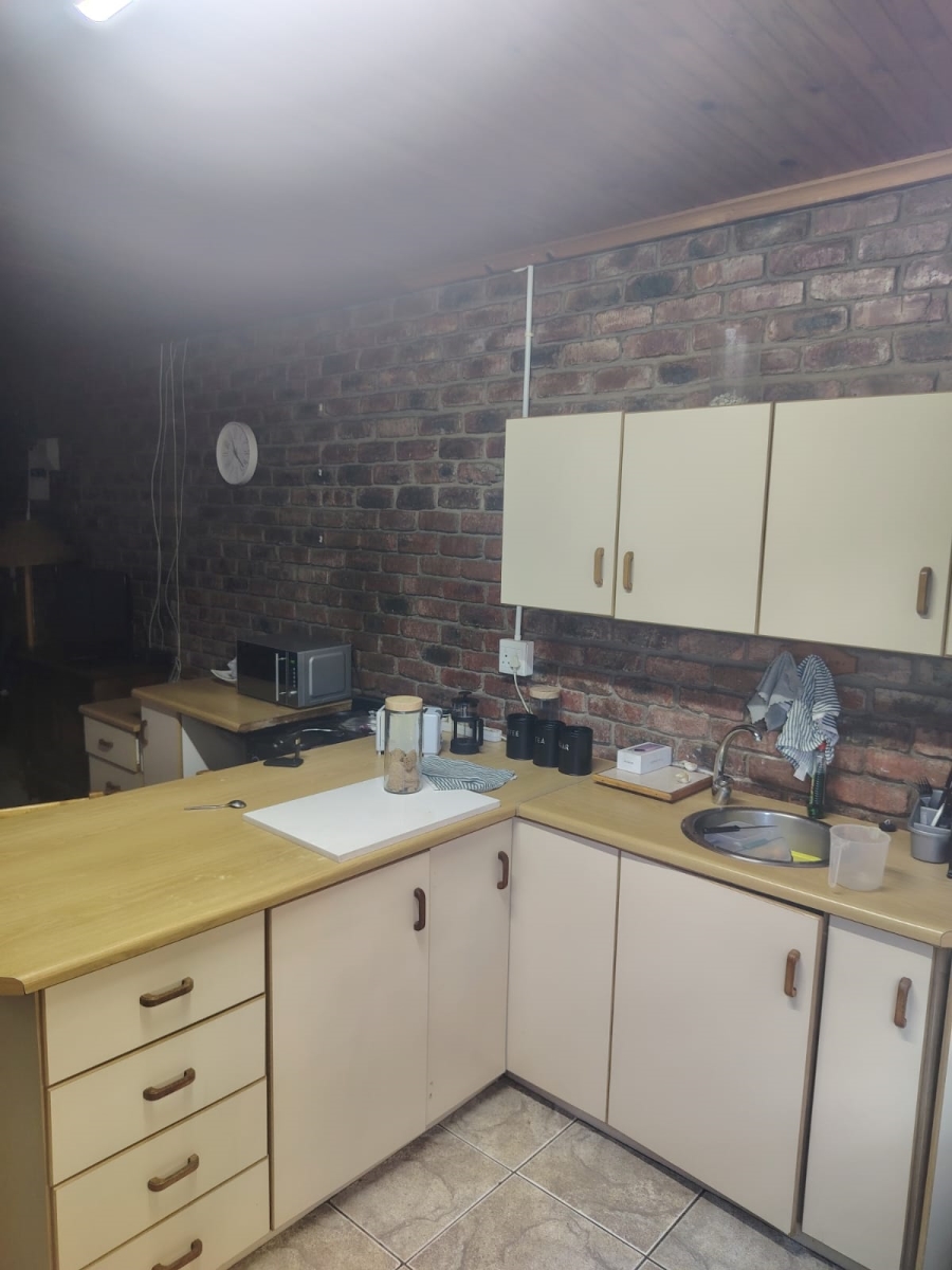 To Let 1 Bedroom Property for Rent in Stilbaai Wes Western Cape
